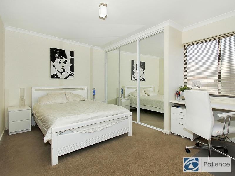 15/27 Piccadilly Circle, Joondalup WA 6027