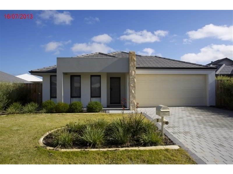 7 Greenslade Crescent, Ellenbrook WA 6069