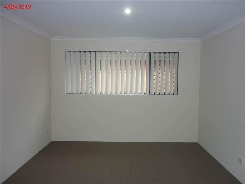 7 Greenslade Crescent, Ellenbrook WA 6069