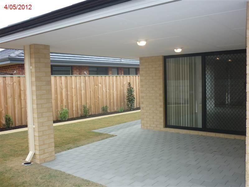 7 Greenslade Crescent, Ellenbrook WA 6069