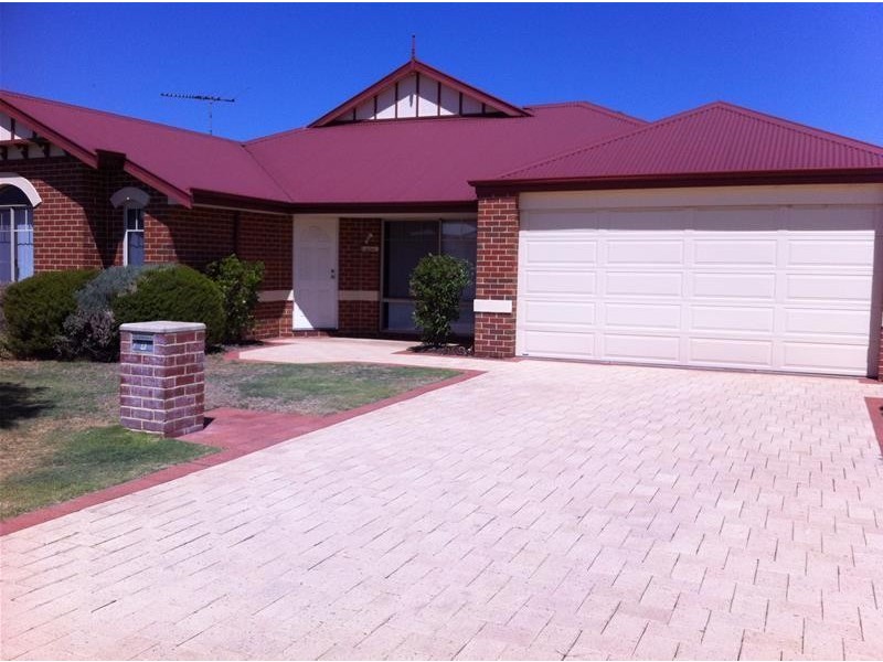 8 Goshawk Street, Tapping WA 6065