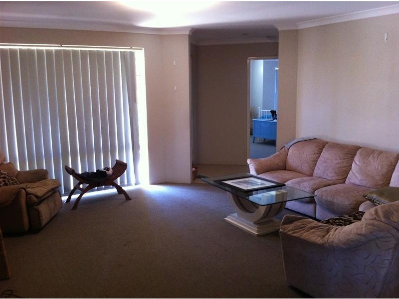 8 Goshawk Street, Tapping WA 6065