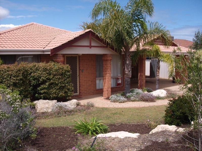 114 Glencoe Loop, Kinross WA 6028