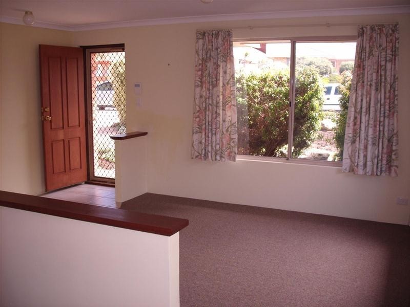 114 Glencoe Loop, Kinross WA 6028