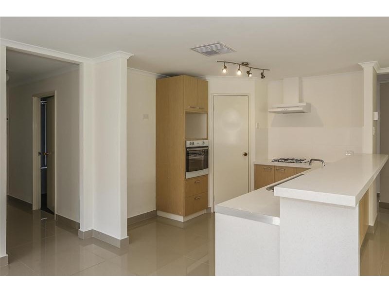 16 Beefwood Street, Banksia Grove WA 6031