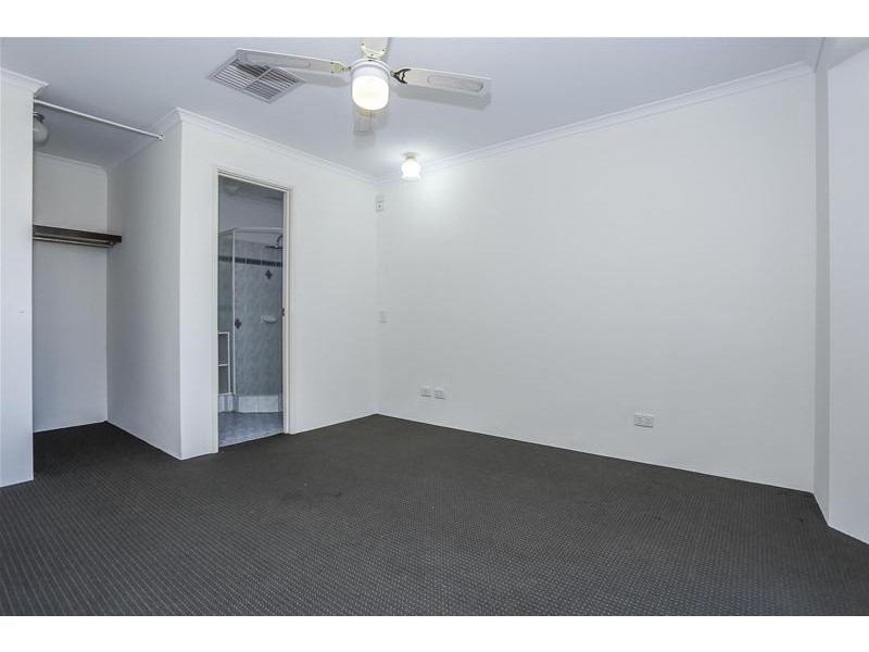 16 Beefwood Street, Banksia Grove WA 6031