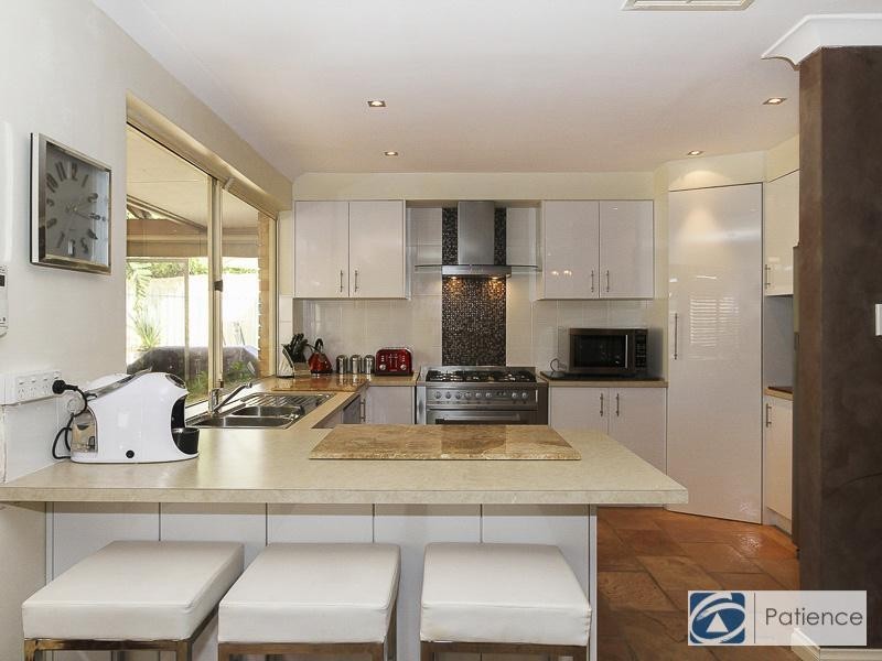 3 Charlotte Cove, Joondalup WA 6027