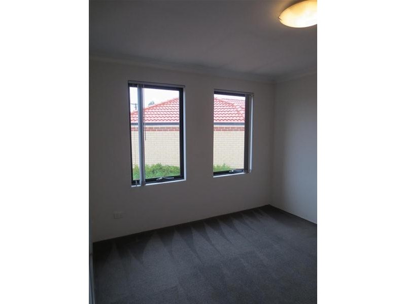 4/11 Arnold Place, Balga WA 6061