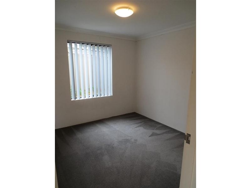 4/11 Arnold Place, Balga WA 6061