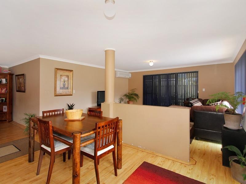 10 Karoo Way, Pearsall WA 6065