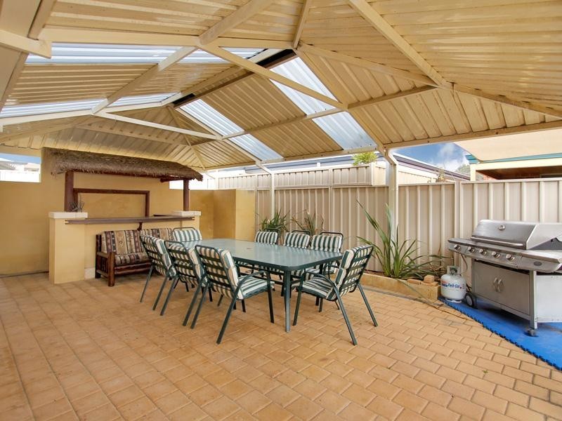 10 Karoo Way, Pearsall WA 6065