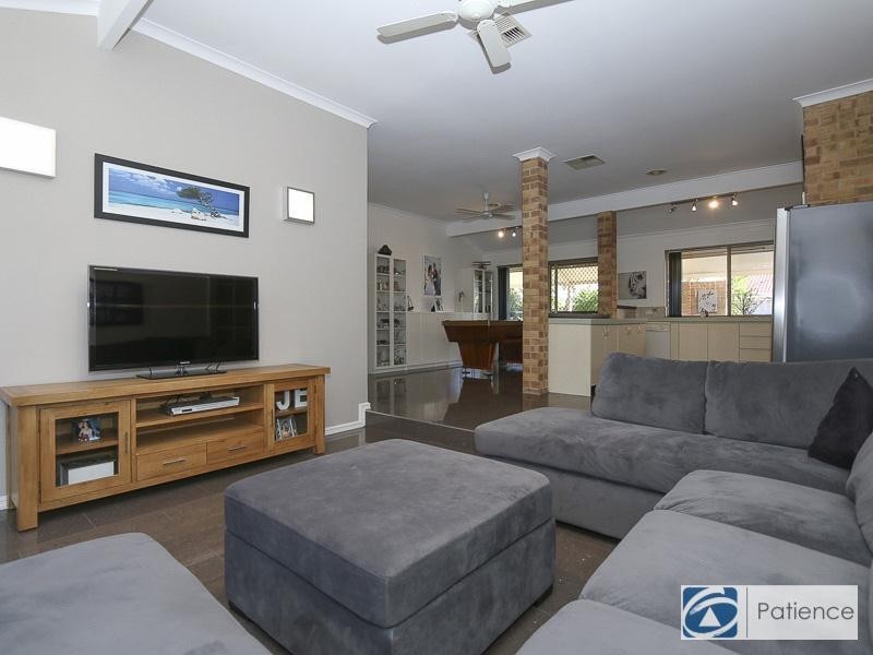 36 Manapouri Meander, Joondalup WA 6027