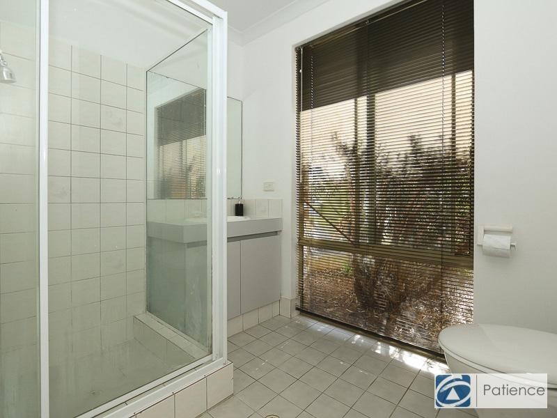 36 Manapouri Meander, Joondalup WA 6027