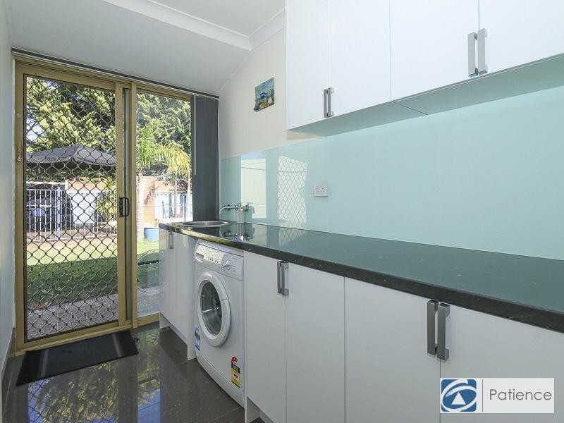 36 Manapouri Meander, Joondalup WA 6027