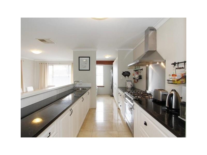 3 Manapouri Meander, Joondalup WA 6027