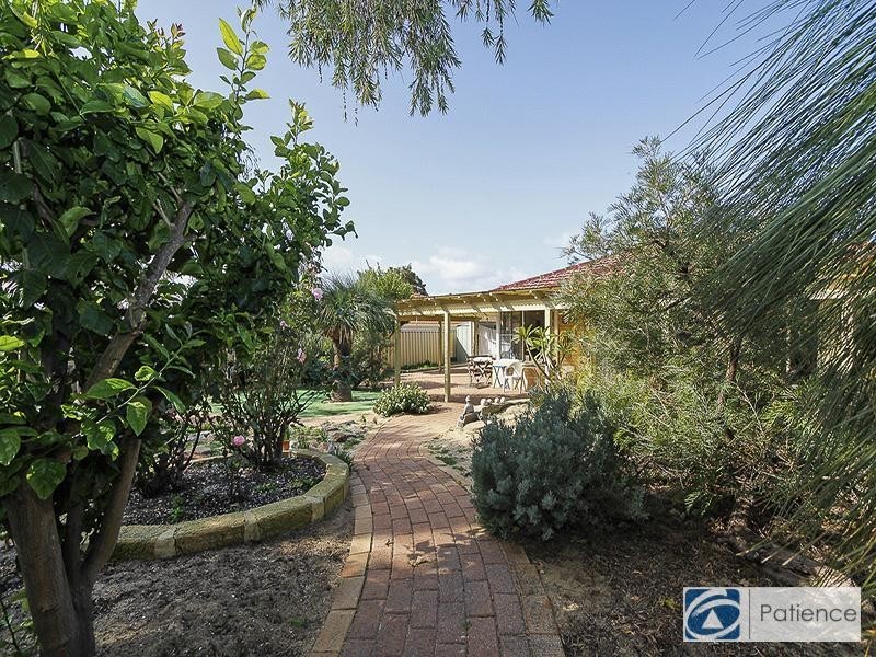 16 Burley Griffin Mews, Joondalup WA 6027