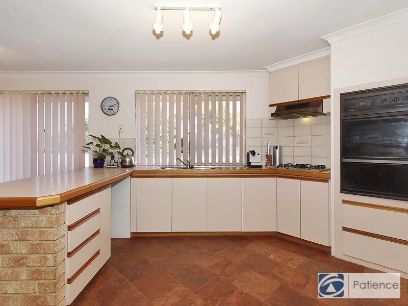 8 Katrine Crescent, Joondalup WA 6027