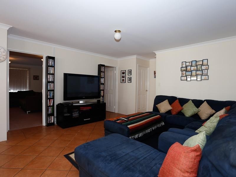 105 Balladong Loop, Carramar WA 6031