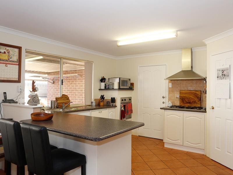 105 Balladong Loop, Carramar WA 6031