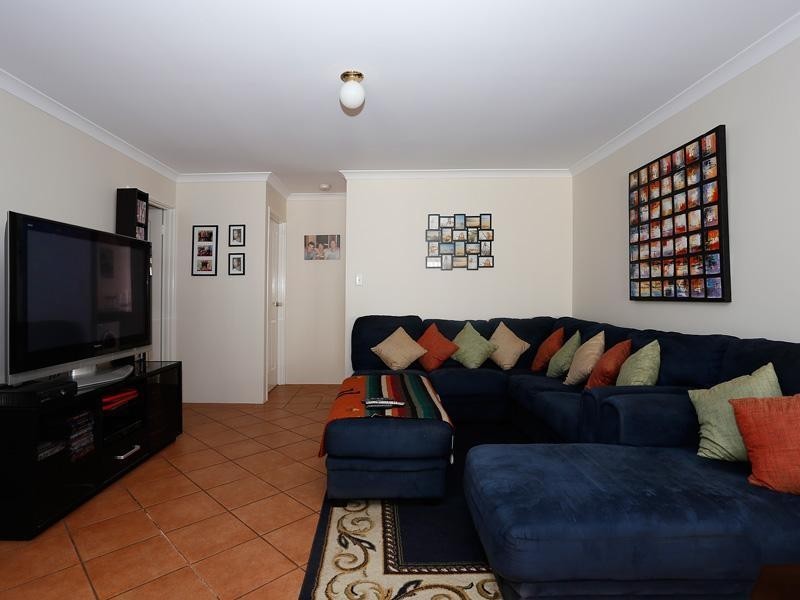 105 Balladong Loop, Carramar WA 6031