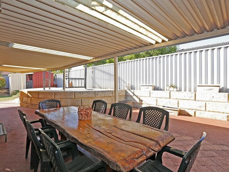 105 Balladong Loop, Carramar WA 6031