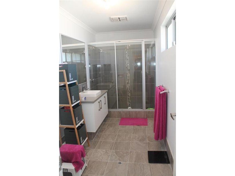 6 Yacht Way, Two Rocks WA 6037