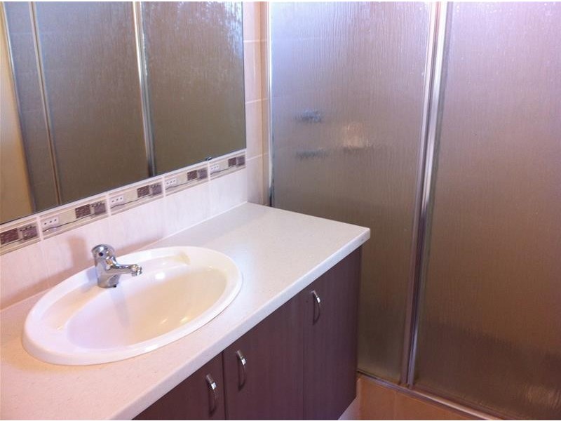 3 Robur Way, Banksia Grove WA 6031