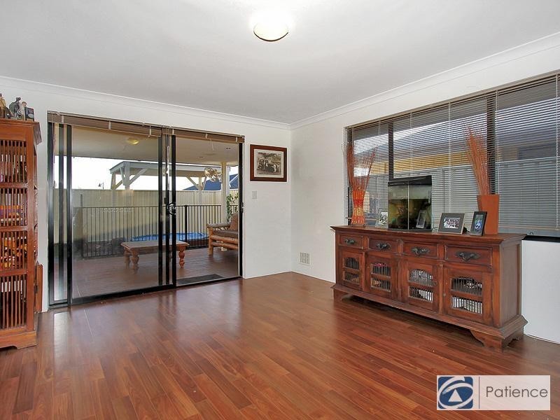 111 Sundowner Meander, Banksia Grove WA 6031