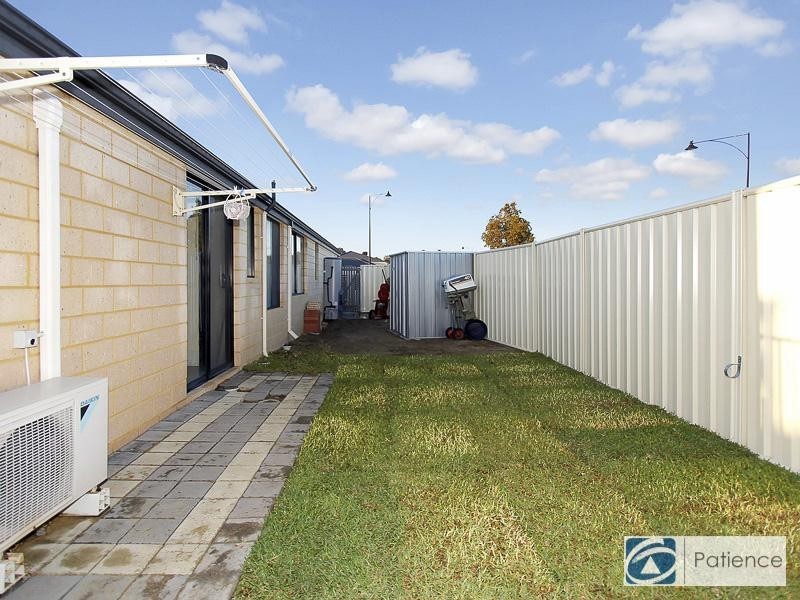 111 Sundowner Meander, Banksia Grove WA 6031