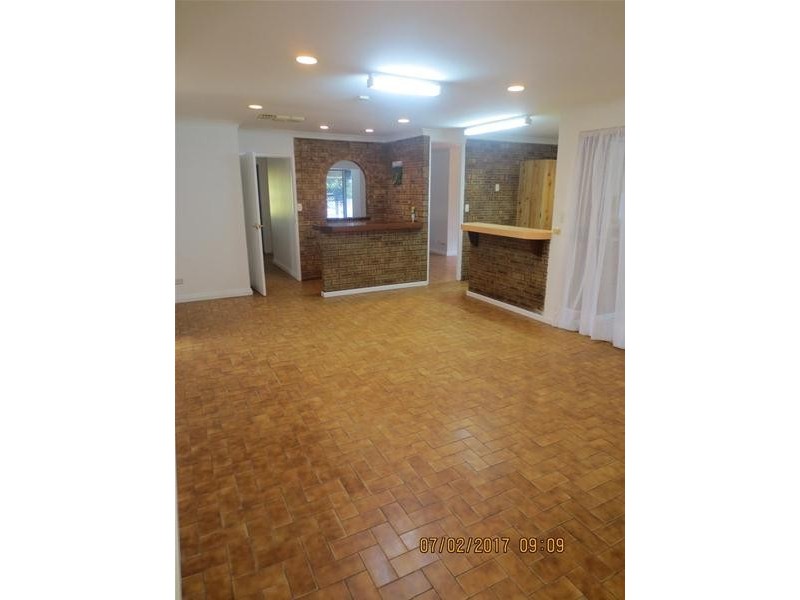 76 Giralt Road, Marangaroo WA 6064