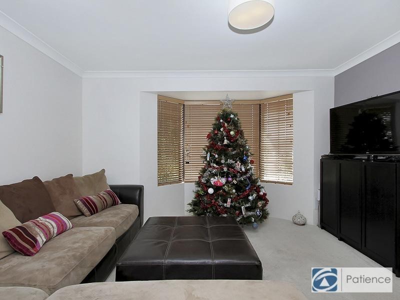 17 Smoothstone Court, Joondalup WA 6027