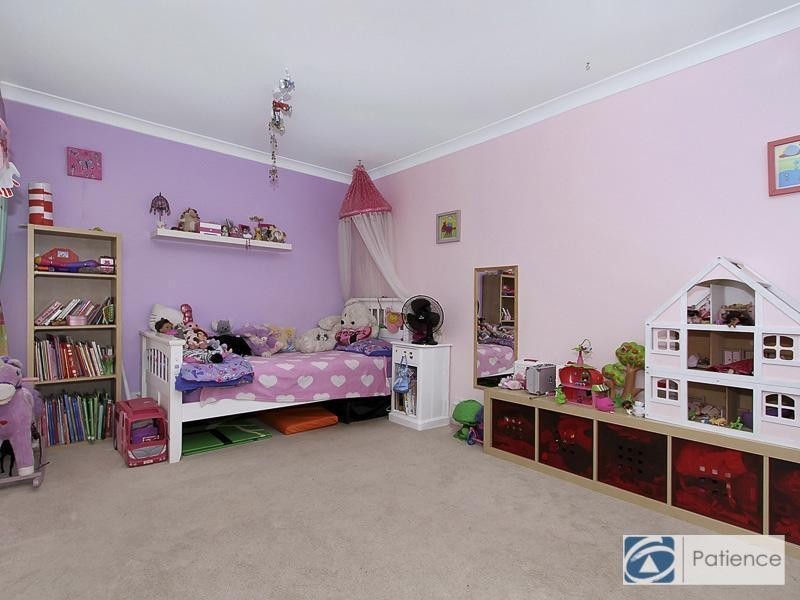 17 Smoothstone Court, Joondalup WA 6027