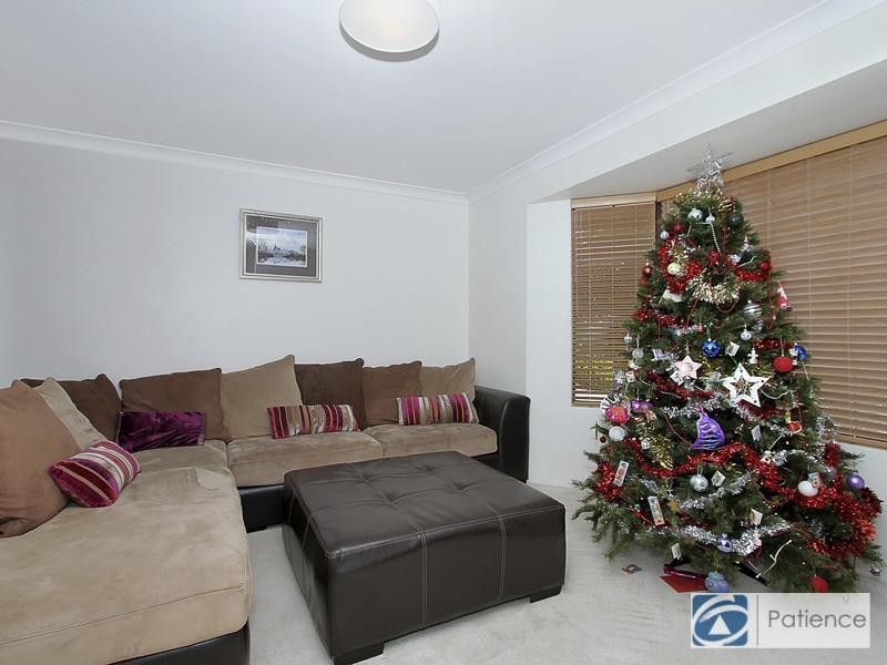 17 Smoothstone Court, Joondalup WA 6027