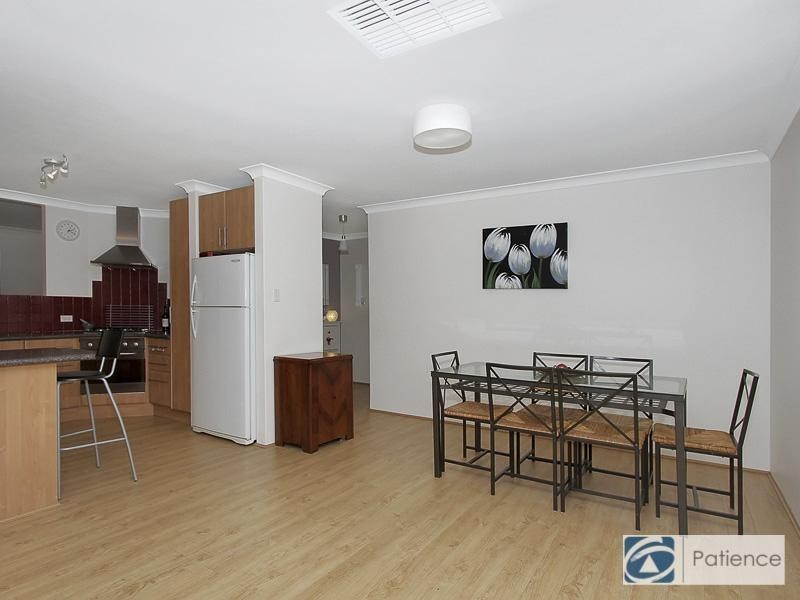 17 Smoothstone Court, Joondalup WA 6027