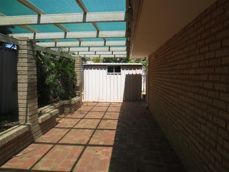 15 Monterey Drive, Woodvale WA 6026