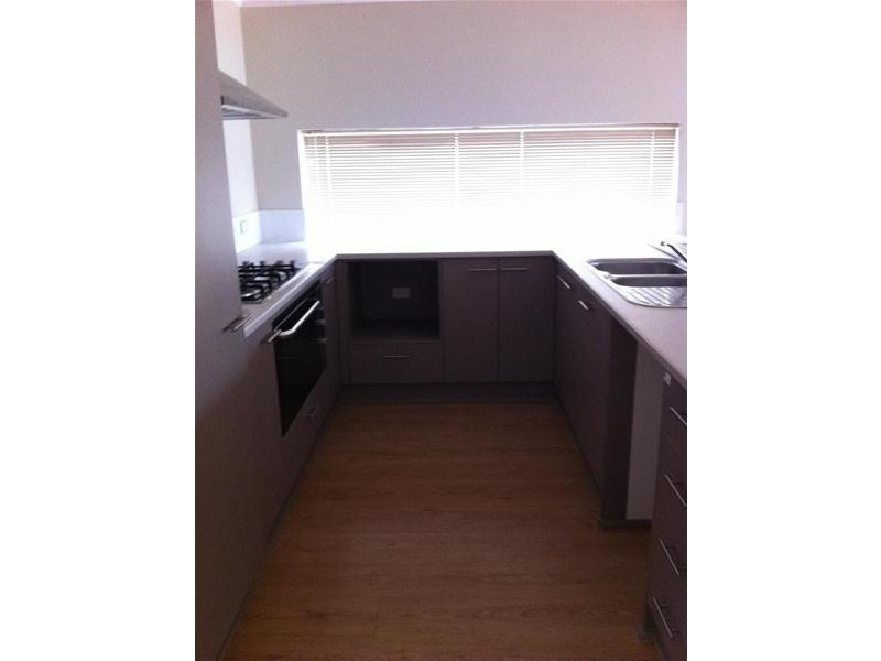 66 Blackwood Meander, Yanchep WA 6035