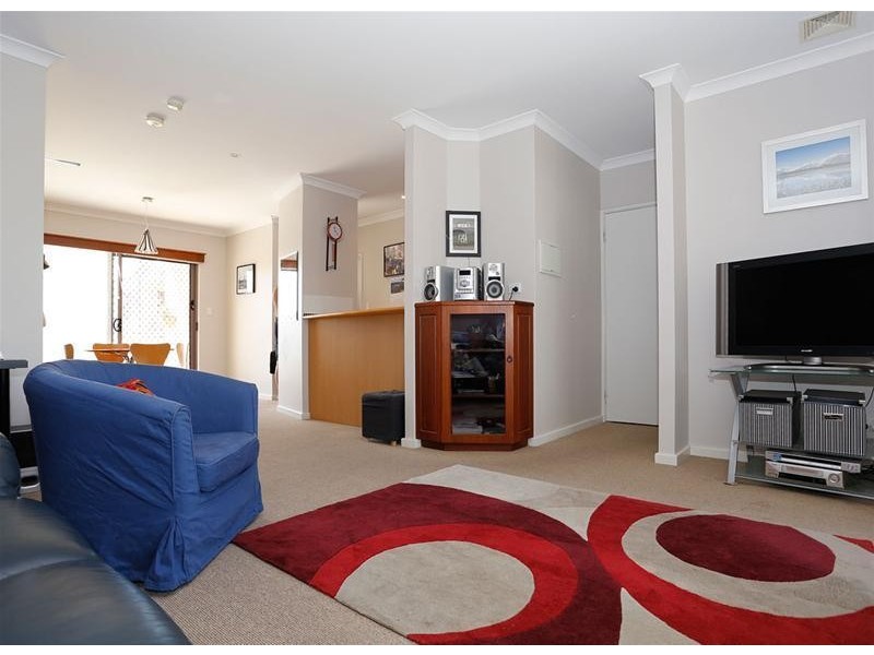 23/27 Piccadilly Circle, Joondalup WA 6027