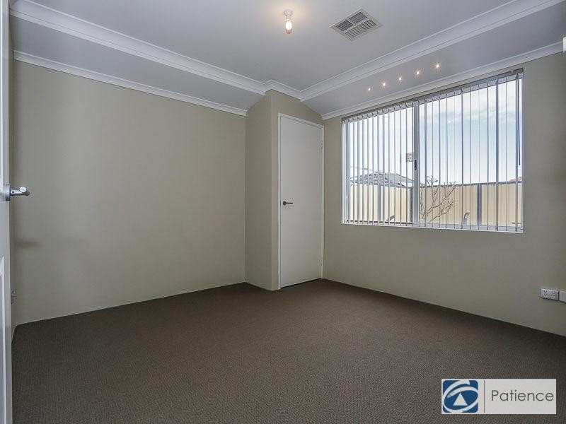 18 Scarfo Approach, Tapping WA 6065