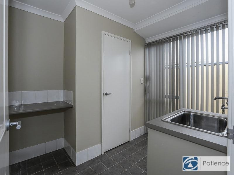 18 Scarfo Approach, Tapping WA 6065