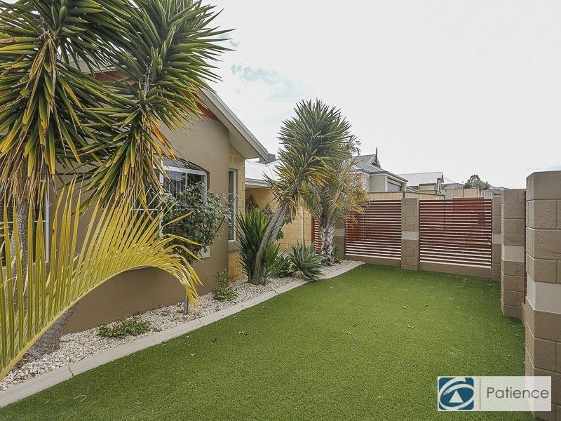 18 Scarfo Approach, Tapping WA 6065