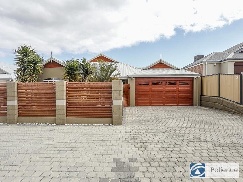 18 Scarfo Approach, Tapping WA 6065