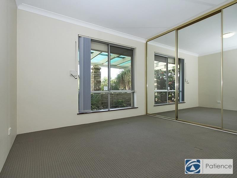 16 Dillon Glade, Joondalup WA 6027