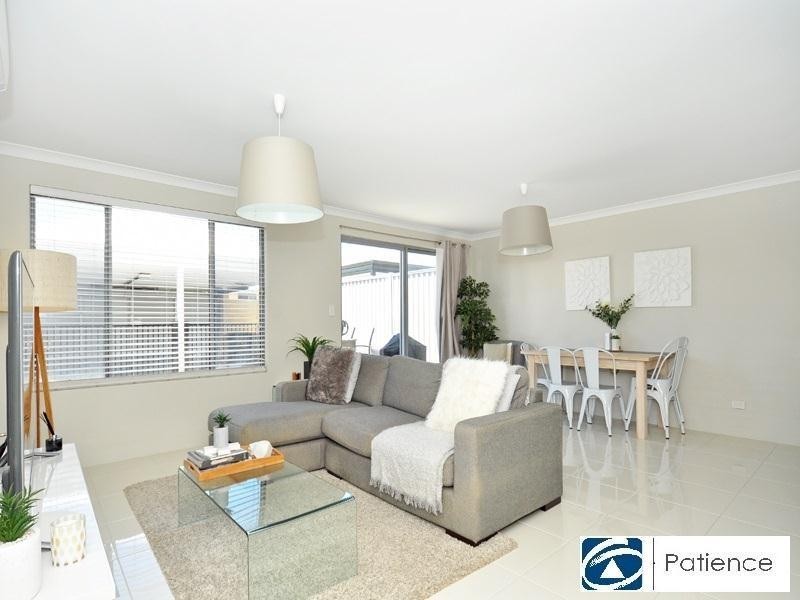 6 Hexham Terrace, Alkimos WA 6038