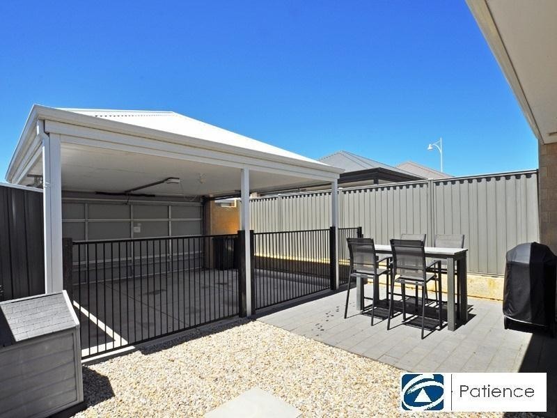 6 Hexham Terrace, Alkimos WA 6038