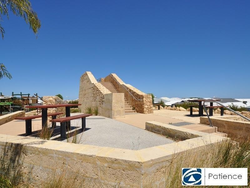 6 Hexham Terrace, Alkimos WA 6038