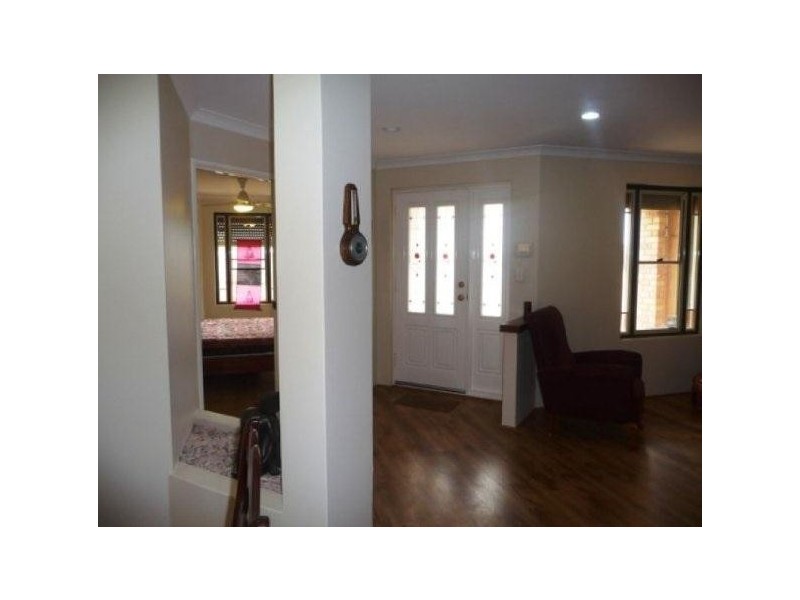 4 Akera Close, Hillarys WA 6025