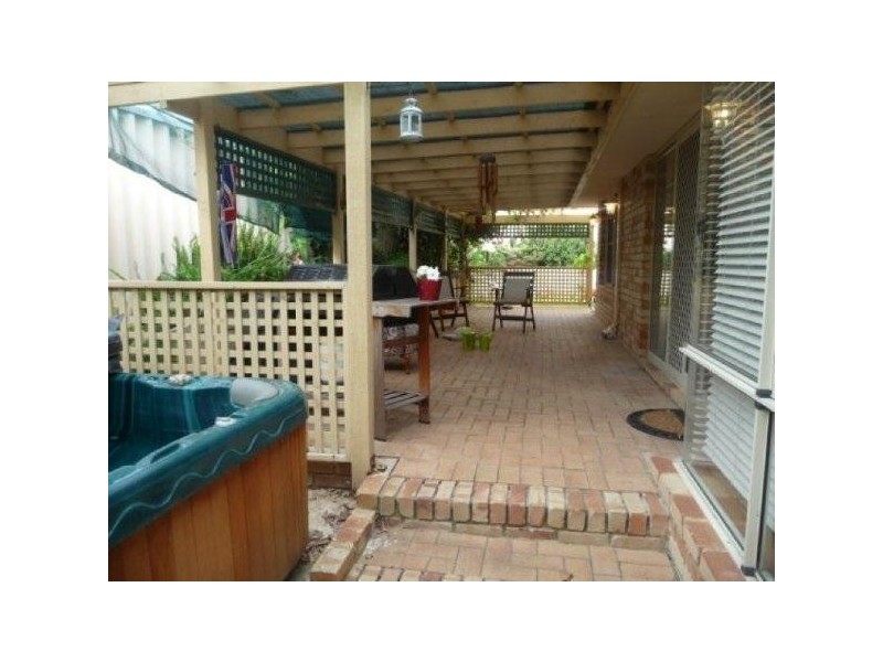 4 Akera Close, Hillarys WA 6025