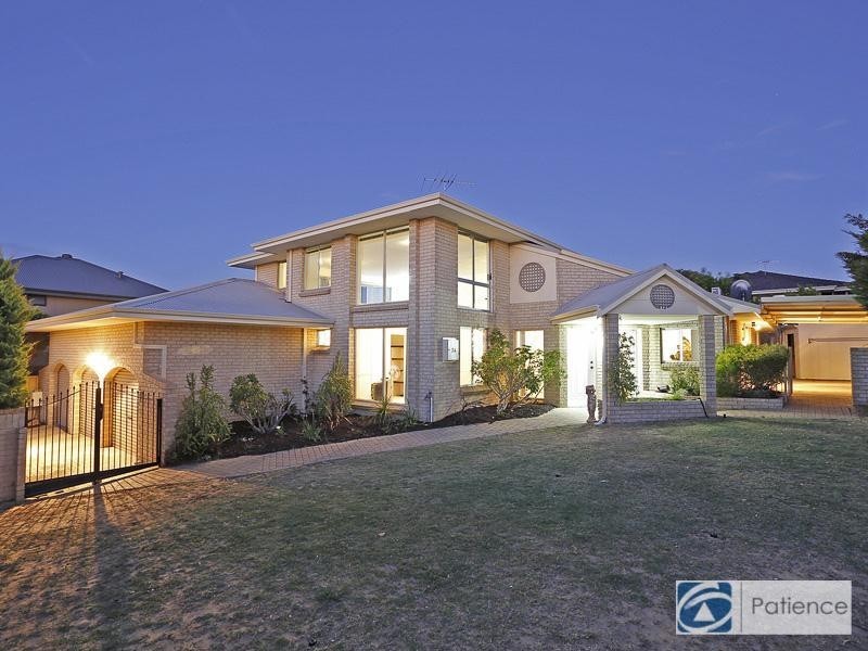 34 Castle Rock Turn, Joondalup WA 6027