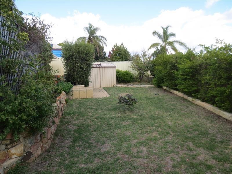 25 Ardrossan Loop, Kingsley WA 6026