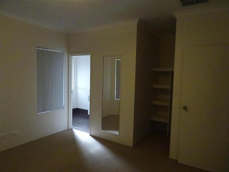 22 Barbarigo Bend, Aveley WA 6069